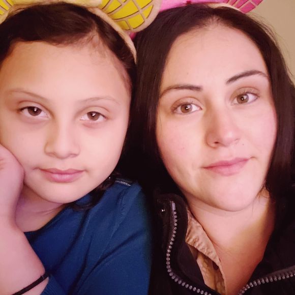 Meet your Posher, Gudelia - Picture 1 of 1